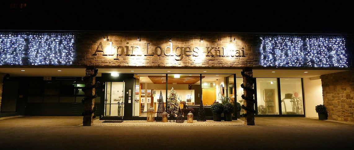 AT0003